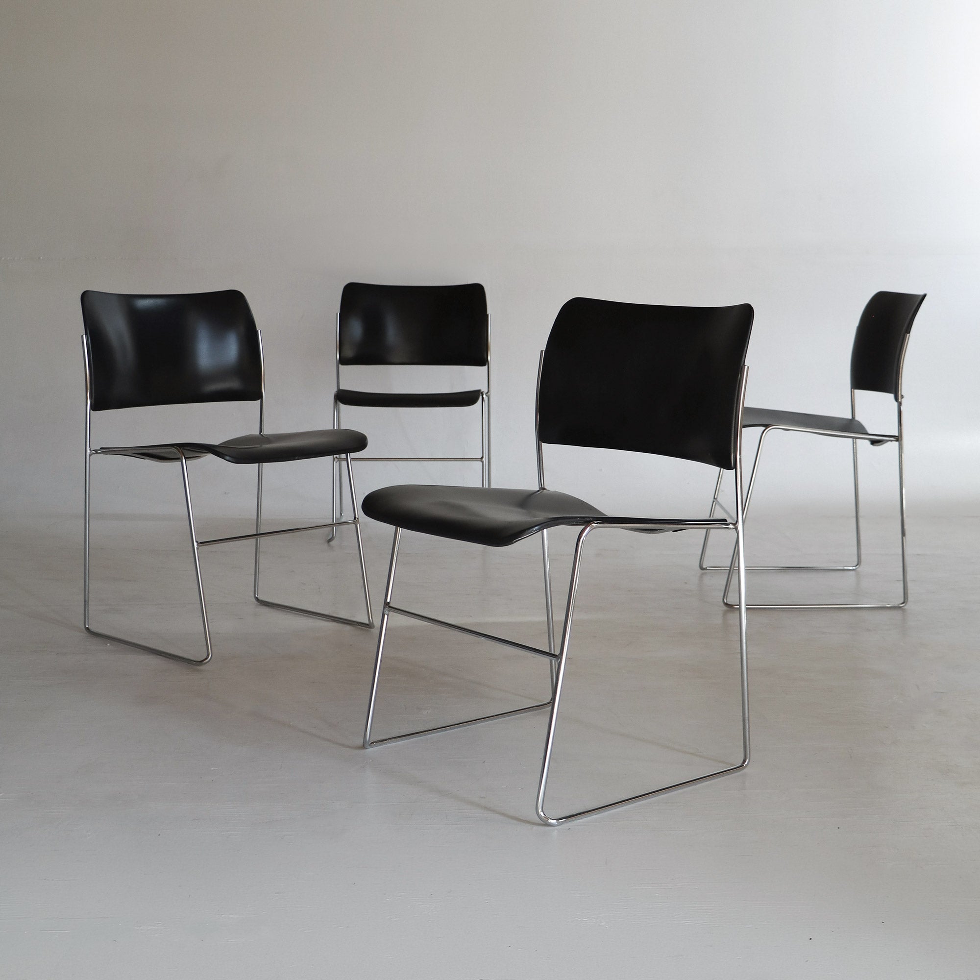 stackable chair 40/4 by David rowland for GF furniture - black silver
