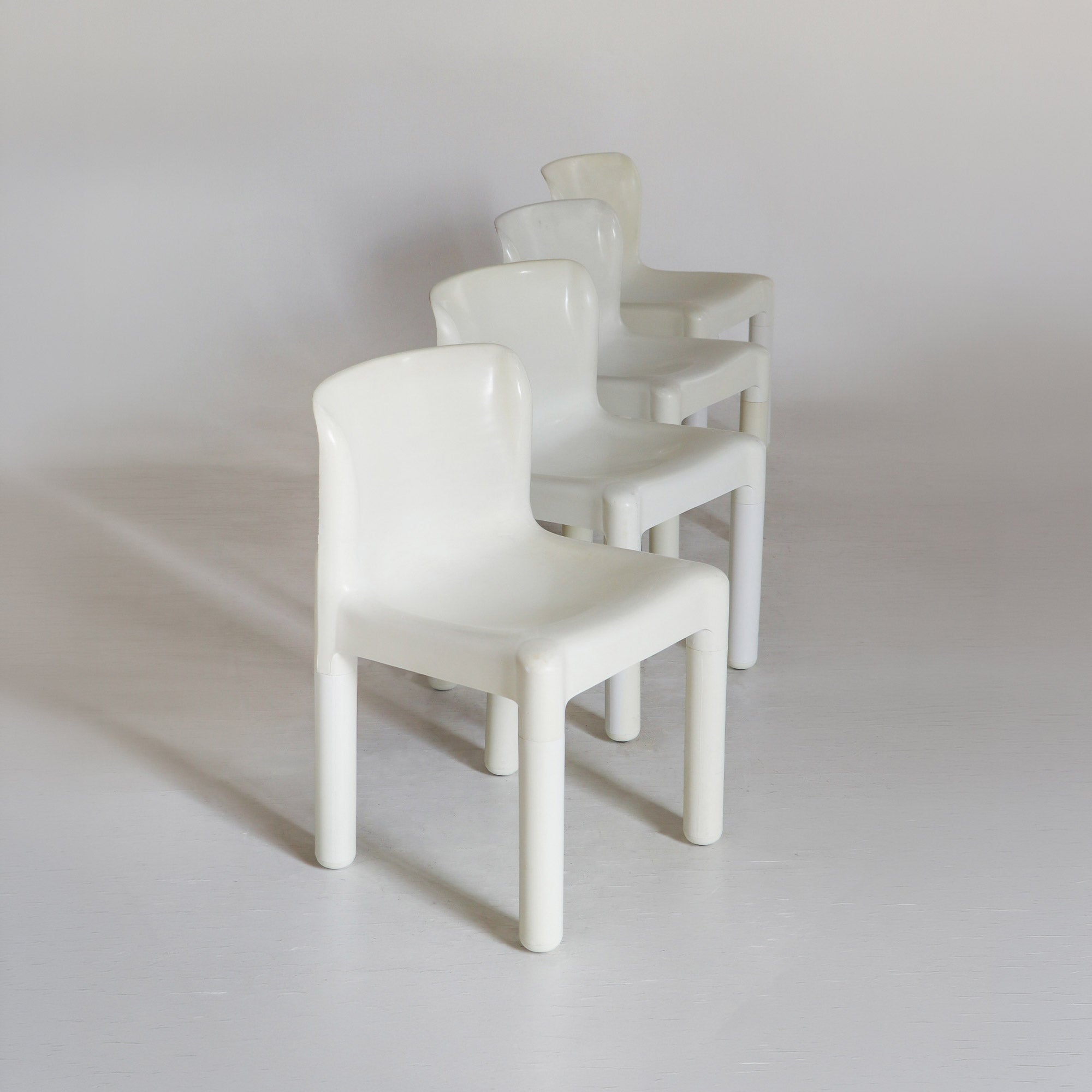4875 Plastic Chair by Carlo Bartoli for Kartell