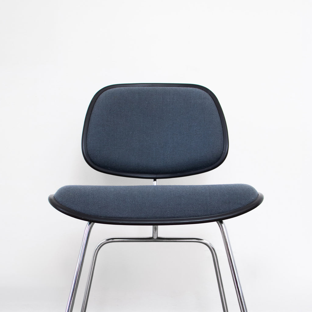 Chair DCM by Charles and Ray Eames for Herman Miller - Blue upholstery and aluminum base - zoom