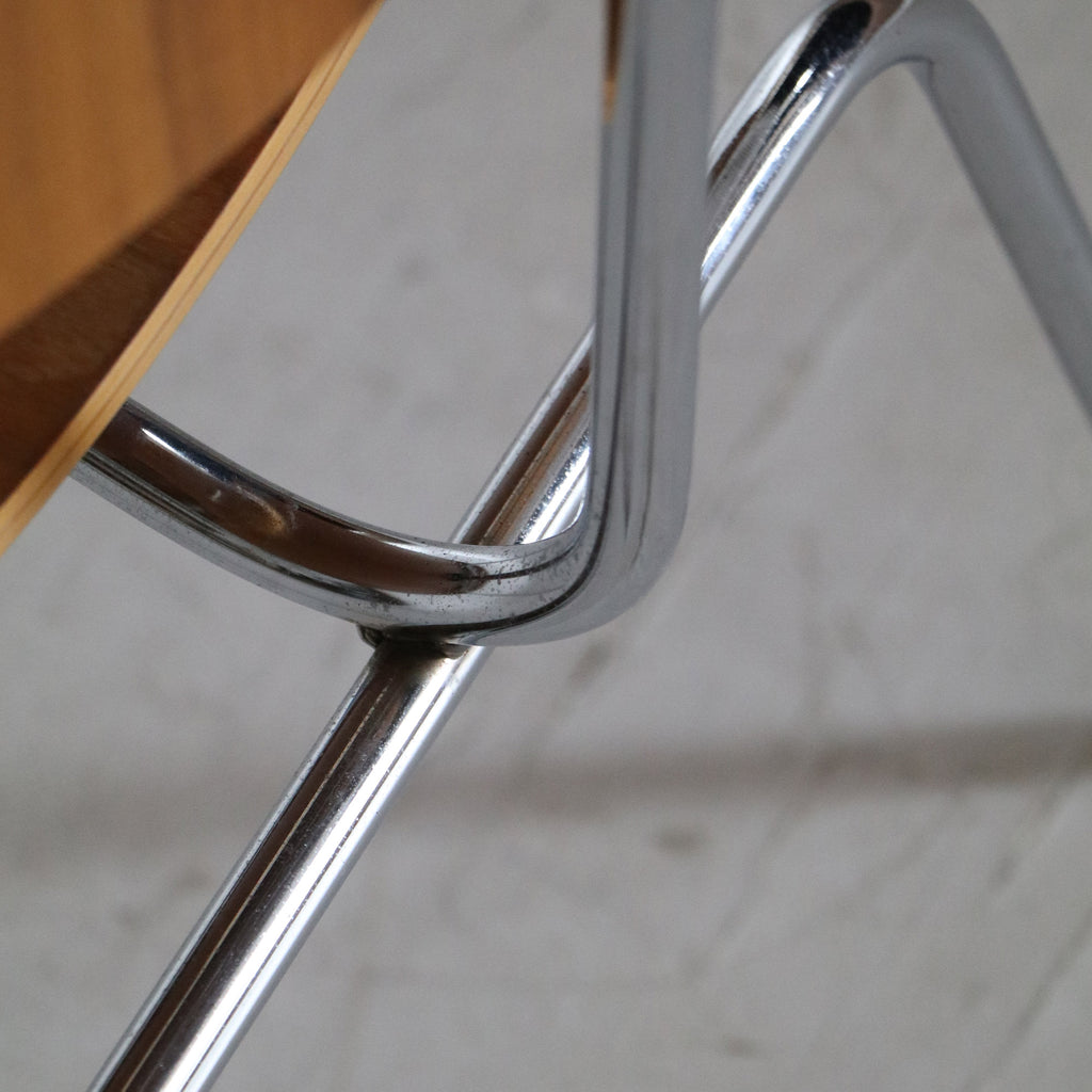 DCM Chair by Charles & Ray Eames for Herman Miller, plywood, mid century modern, bauhaus