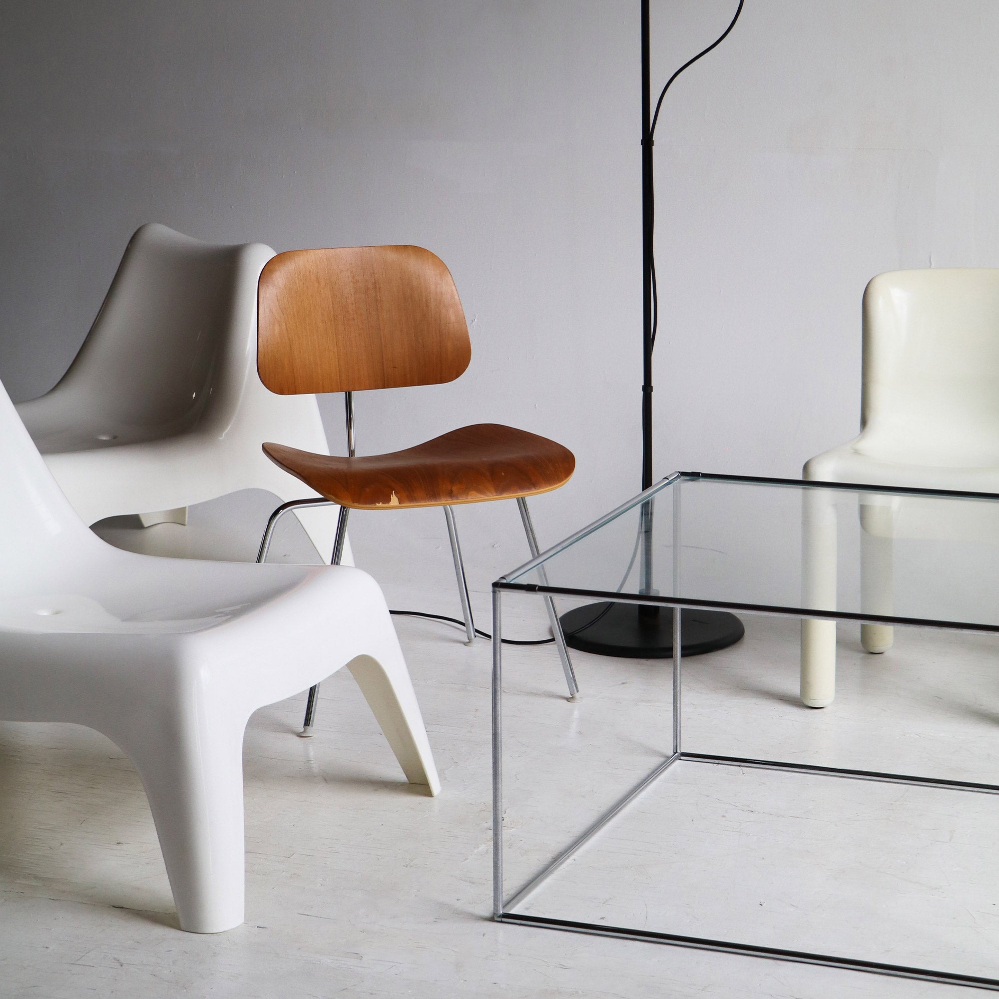 DCM Chair by Charles & Ray Eames for Herman Miller, plywood, mid century modern, bauhaus