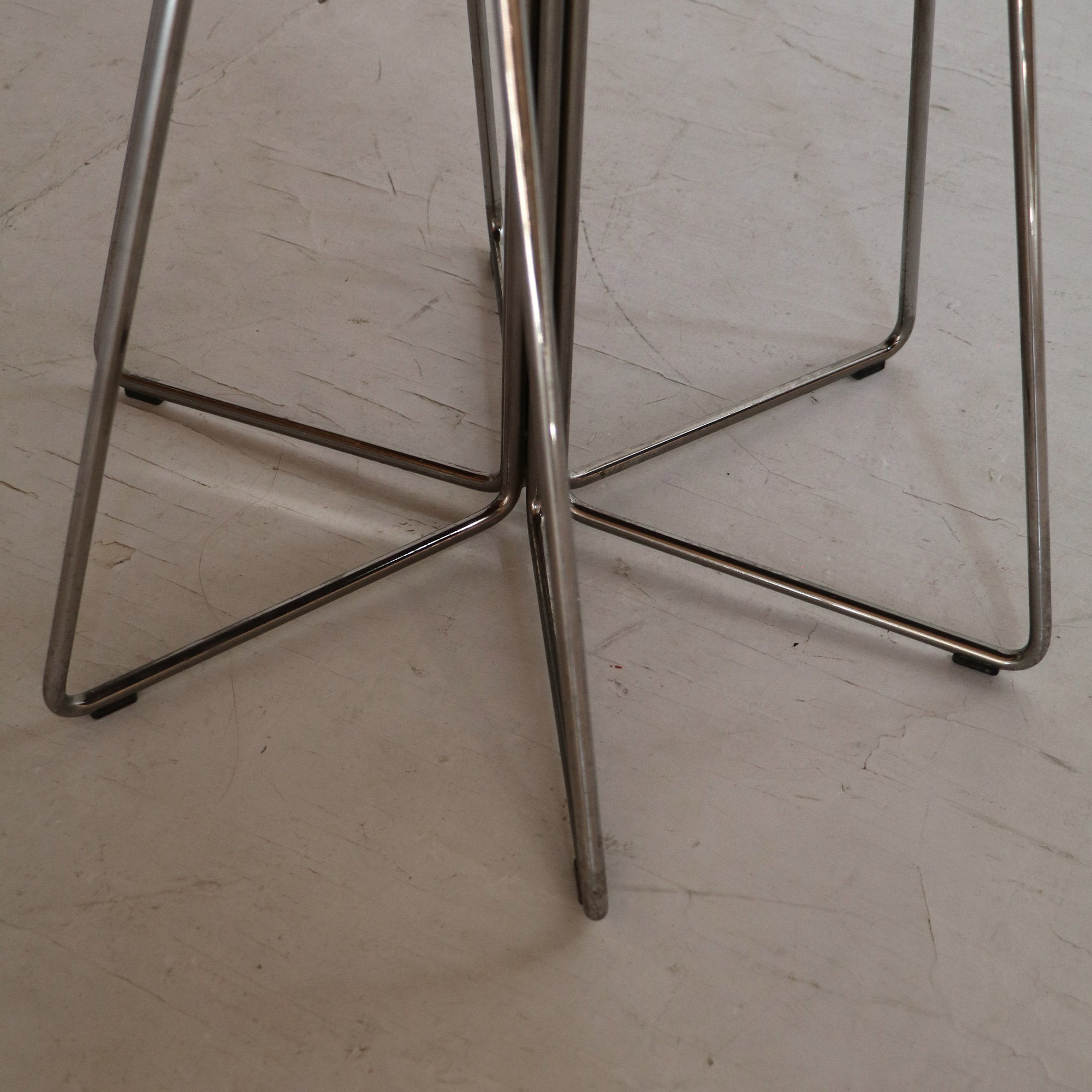 Knoll Paperclip - Vignelli Studio