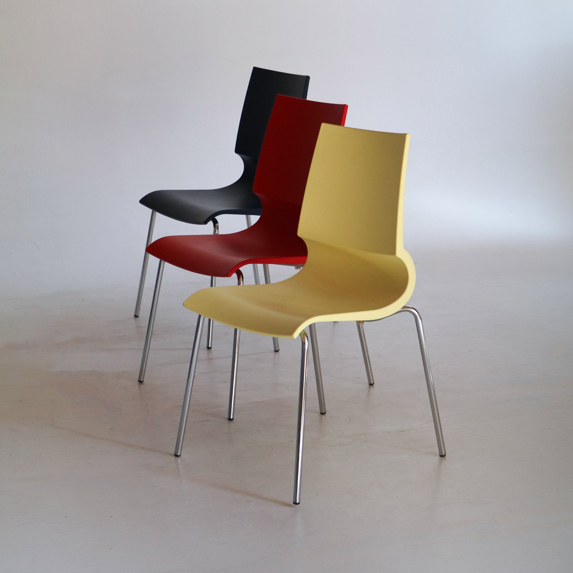 ricciolina chair by Marco Maran for max design - primary color