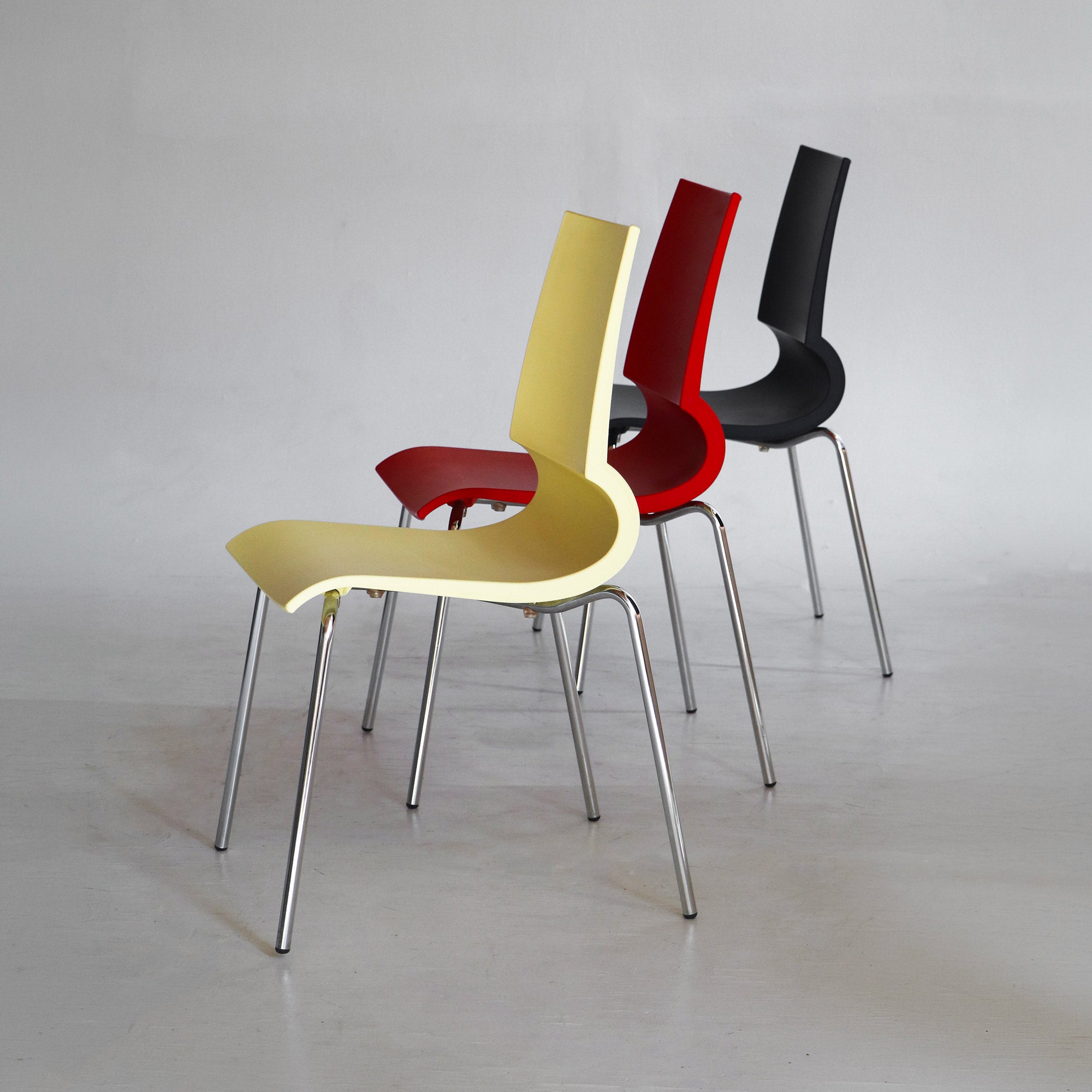 ricciolina chair by Marco Maran for max design - primary color