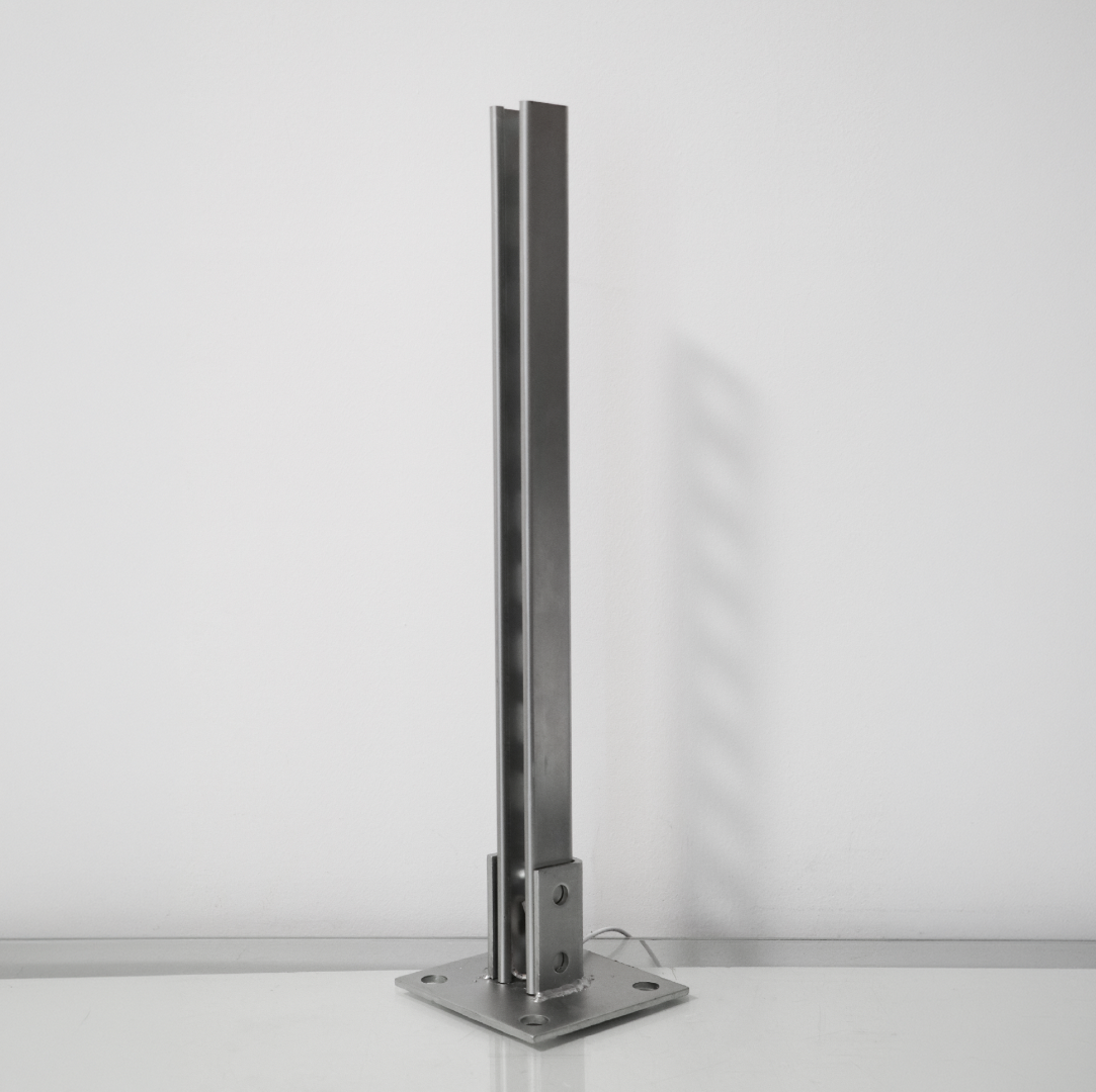 unistrut lamp - trop.studio