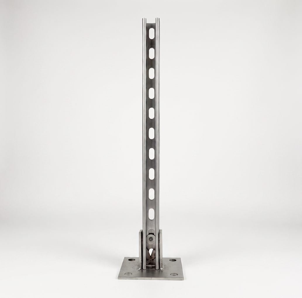 unistrut lamp - trop.studio