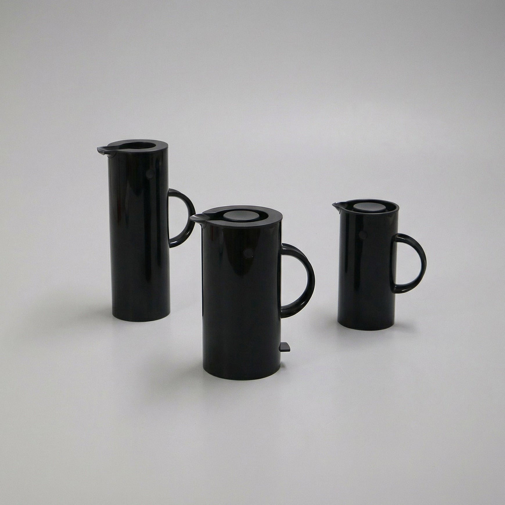 Vacuum Jug and coffee press EM77 by Erik Magnussen for Stelton - Black plastic