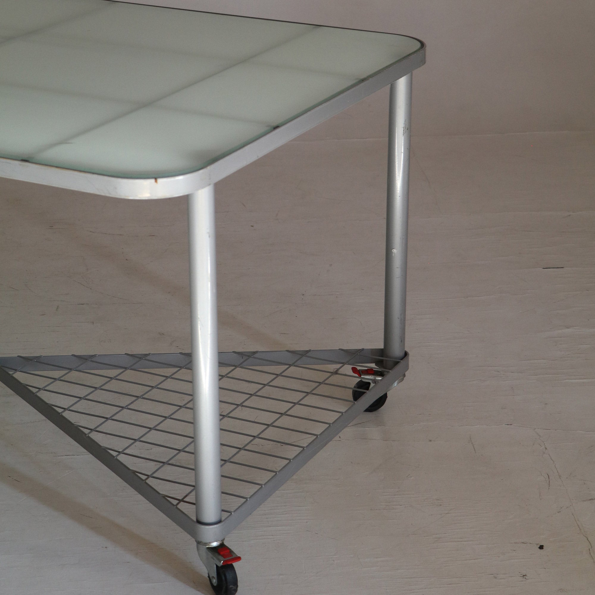 Moment Desk - Niels Gammelgaard