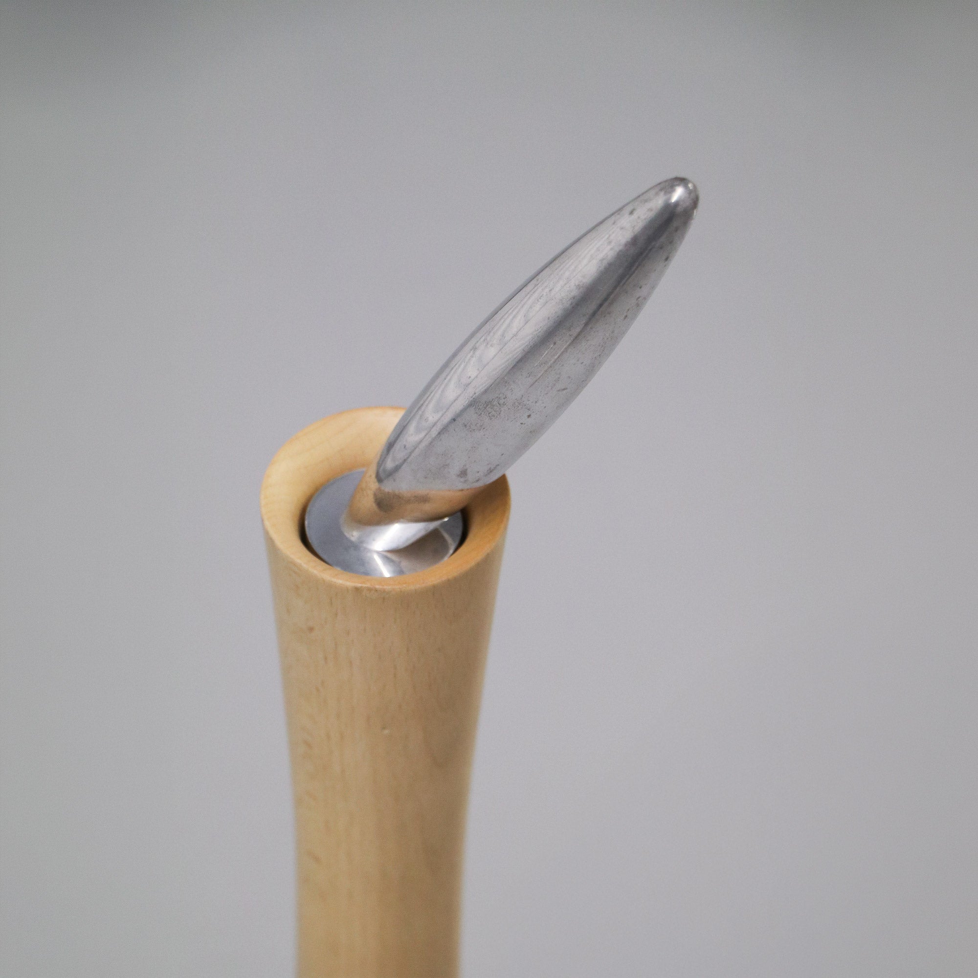 Pepper Mill Twergi MP156 by Paolo Pagani  for Alessi - Wood and aluminum